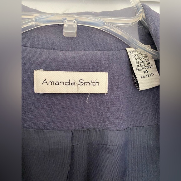 Gorgeous plum color Amanda Smith suit with Jacket, lined pants and skirt. - Picture 3 of 7